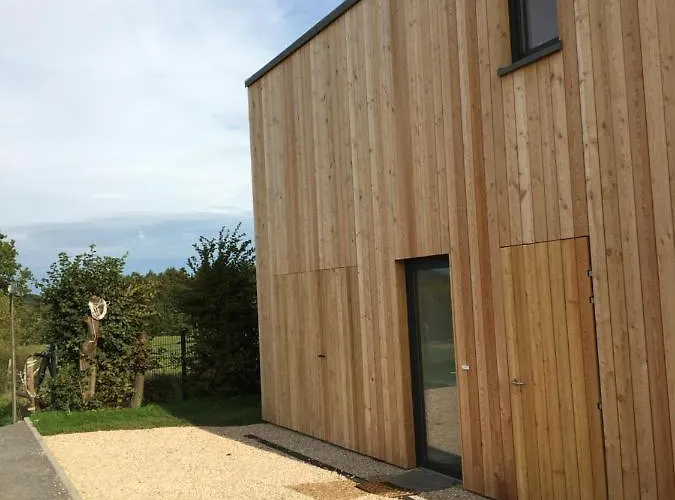 Eifelhaus Ut Mutscheid * باد مونستريفل